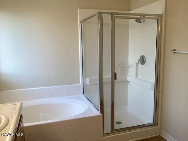 $3,500 | 42846 21st Street West, Lancaster, CA 93536