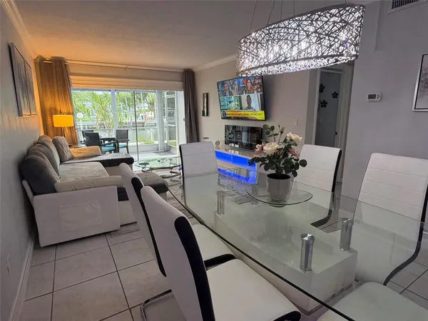 $2,150 | 470 Paradise Isle Boulevard, Unit 105, Hallandale Beach, FL 33009