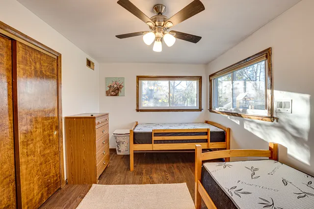 $365,000 | 1212 Century Oaks Drive, Elgin, IL 60123