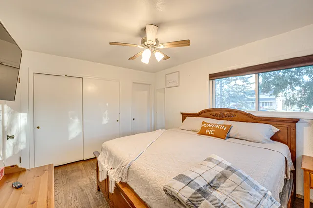 $365,000 | 1212 Century Oaks Drive, Elgin, IL 60123