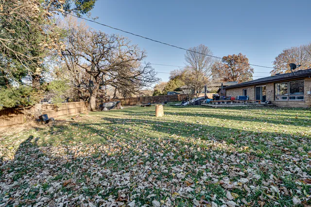 $365,000 | 1212 Century Oaks Drive, Elgin, IL 60123