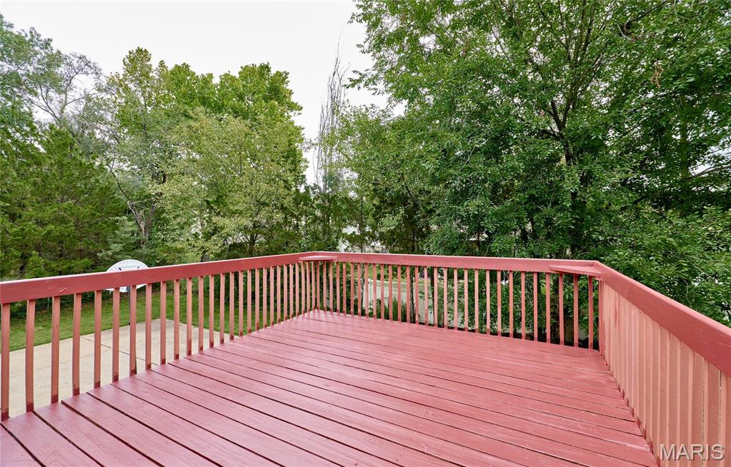 241 Valleyoak Court Ballwin, MO 63021 - Photo 51 of 53