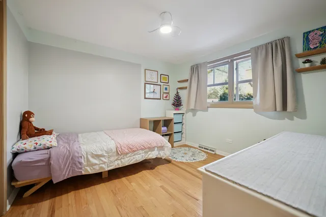 $325,000 | 6864 176th Street, Tinley Park, IL 60477