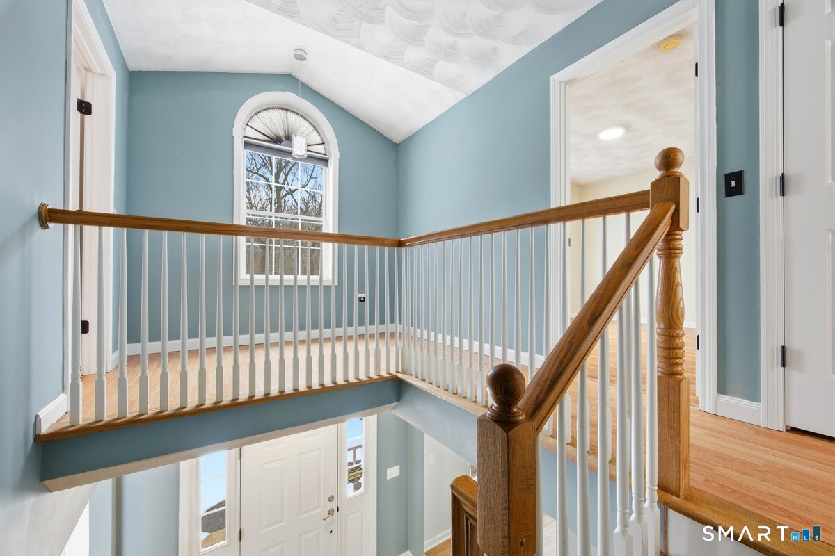 1541 N Road Groton, CT 06340 - Photo 18 of 37