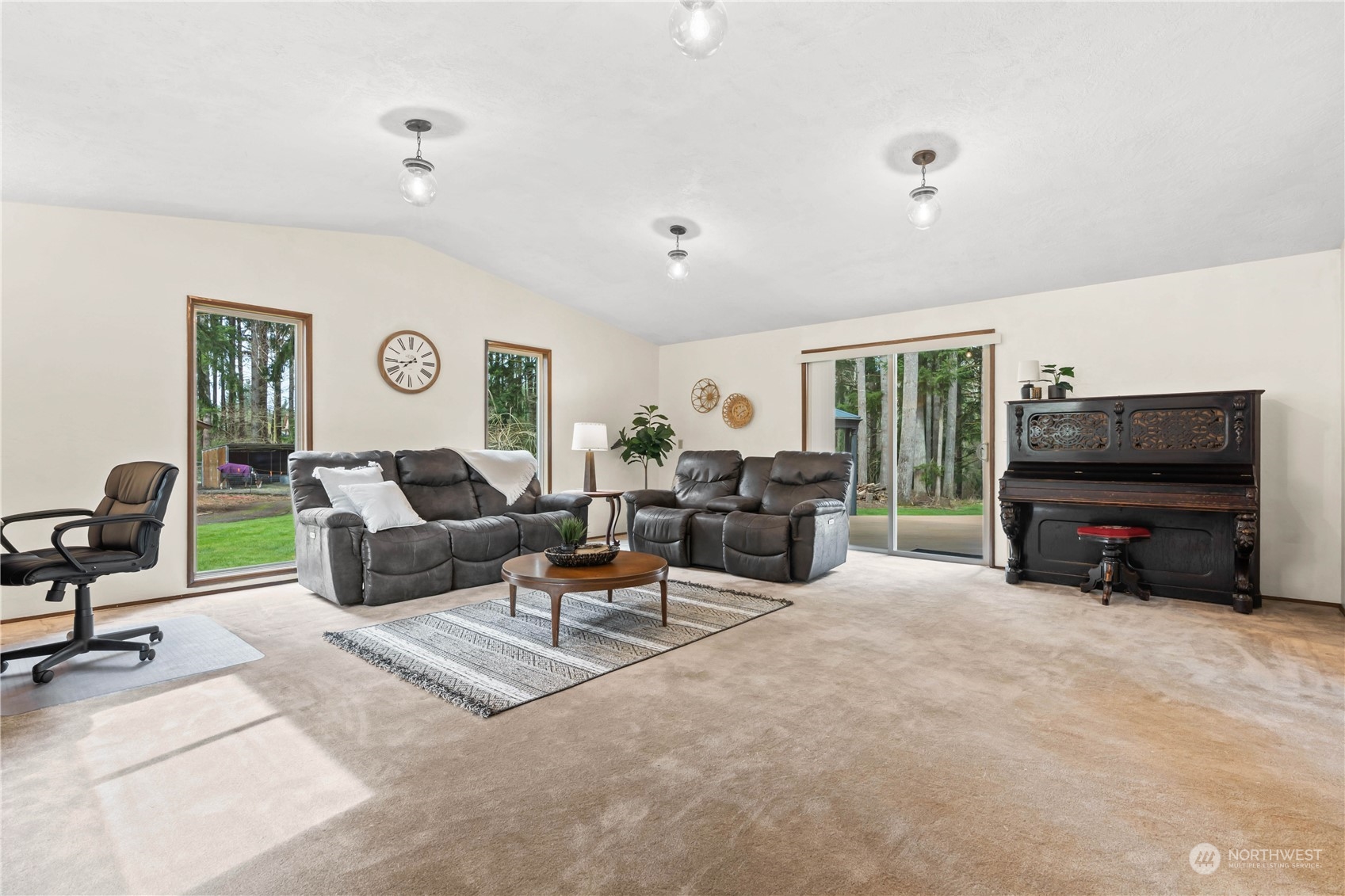 174 Frogner Road Chehalis, WA 98532 - Photo 13 of 40 a living room with furniture and a flat screen tv