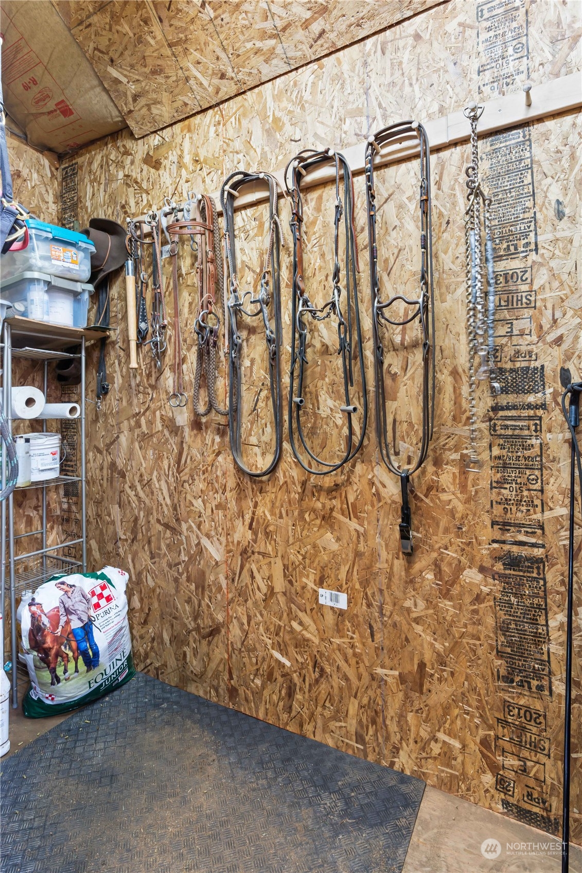 174 Frogner Road Chehalis, WA 98532 - Photo 33 of 40 a view of a room with shower