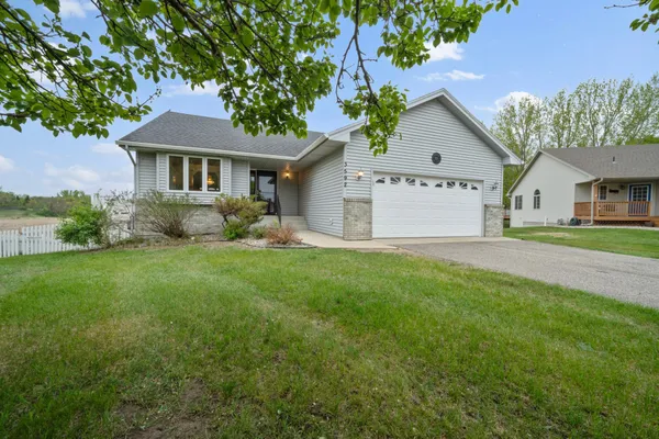 $385,000 | 3592 County Highway 82, Alexandria, MN 56308