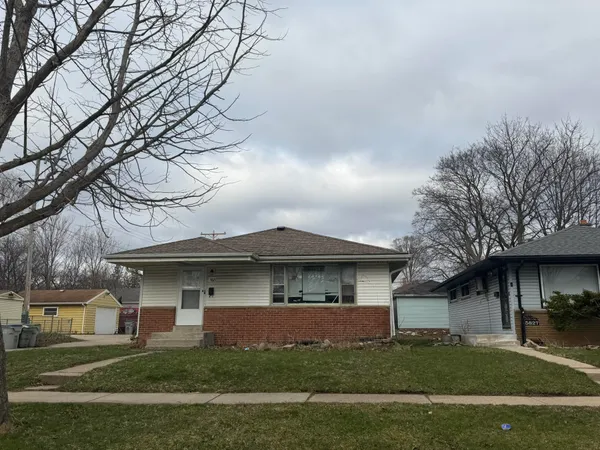 $159,900 | 5821 North 70th Street, Milwaukee, WI 53218