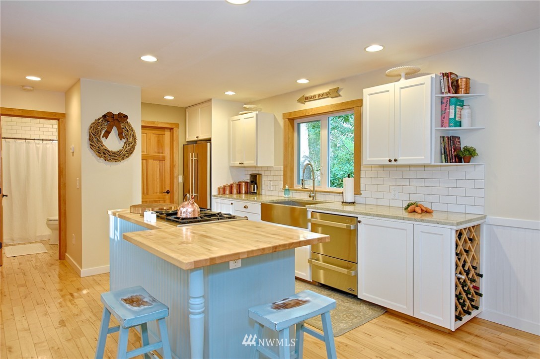 9394 Marshall Road Bow, WA 98232 - Photo 7 of 24 Gallery Image 7