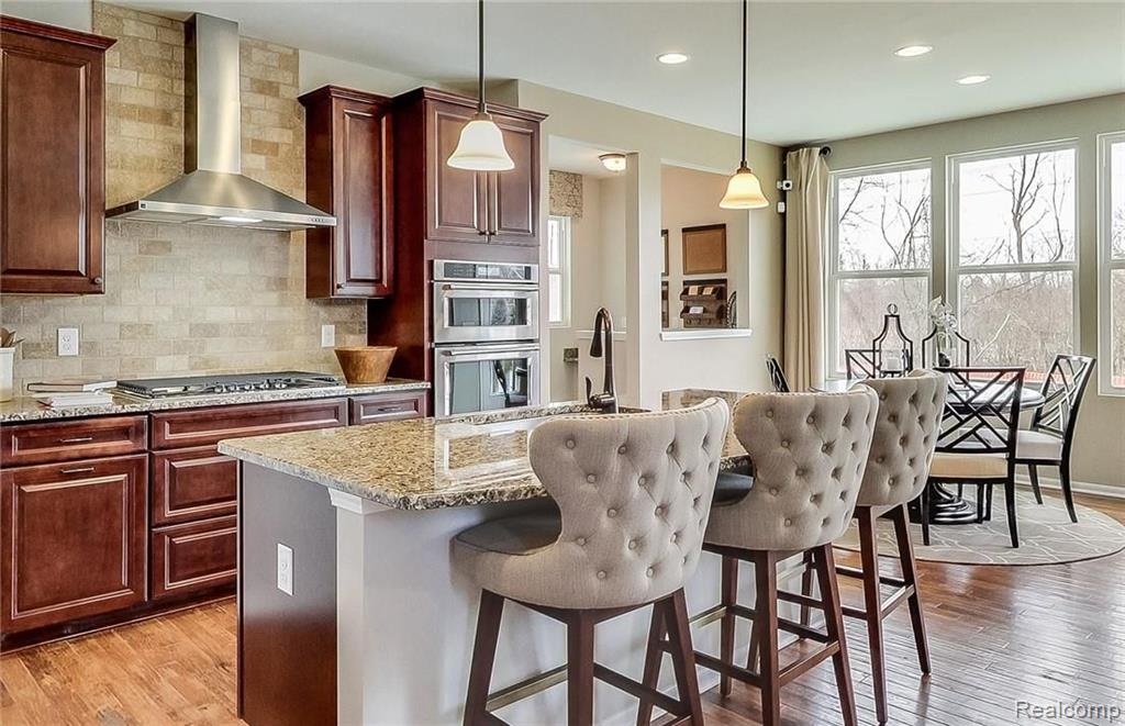2177 Logan Drive Rochester Hills, MI 48309 - Photo 5 of 17
