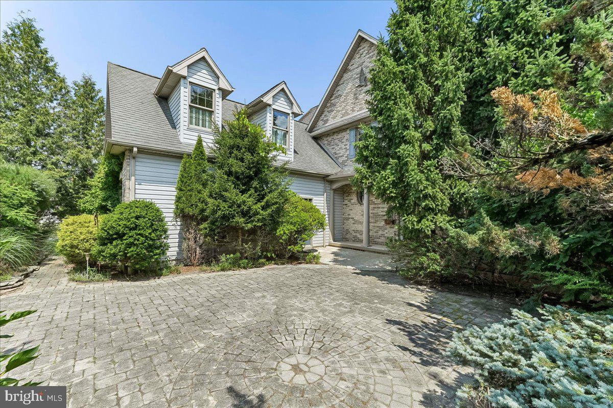 8247 Hensingersville Road Alburtis, PA 18011 - Photo 11 of 68
