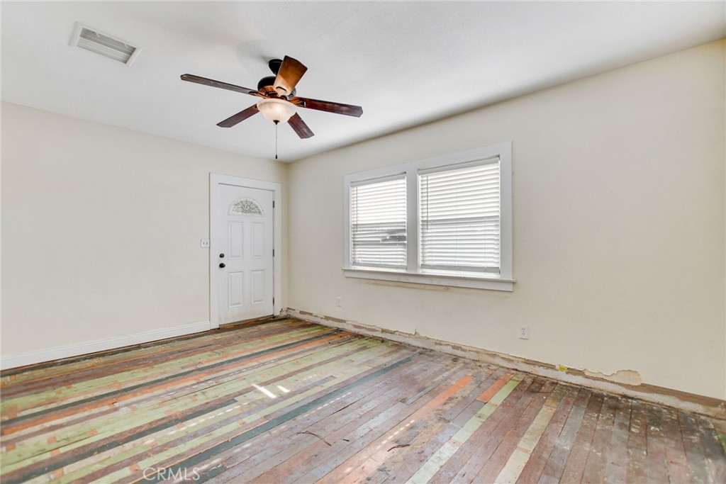 1636 Webster Street Redlands, CA 92374 - Photo 11 of 44