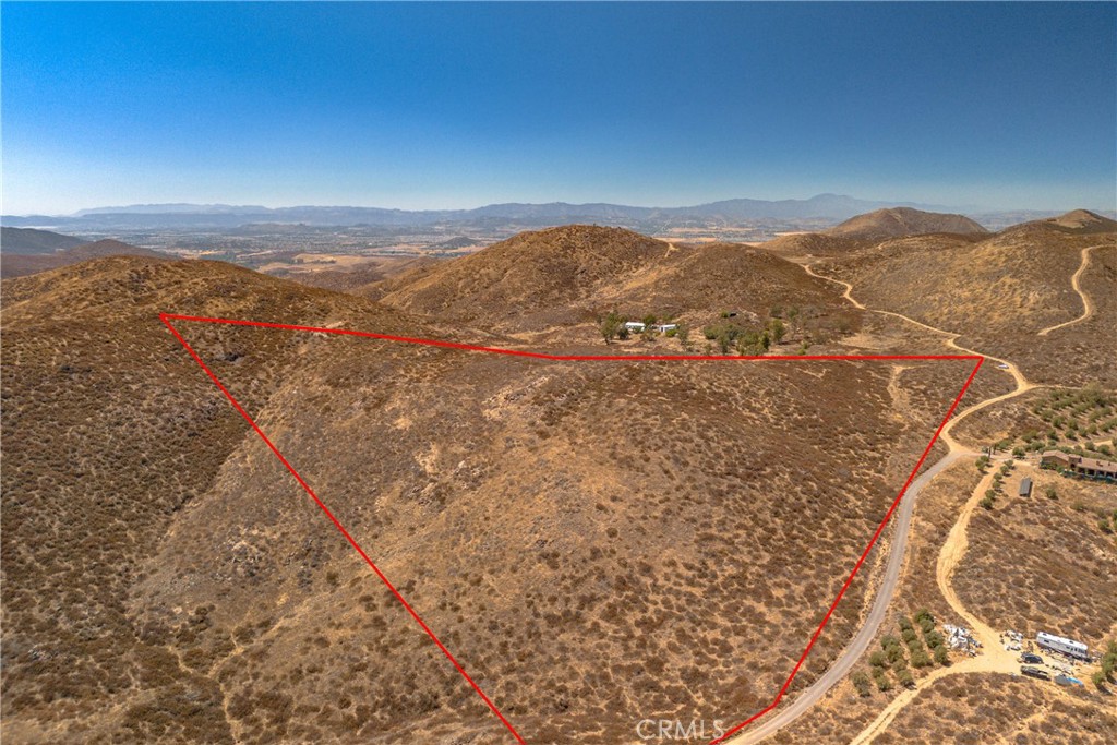 0 Hidden Valley Road Winchester, CA 92596 - Photo 3 of 5 a view of an ocean