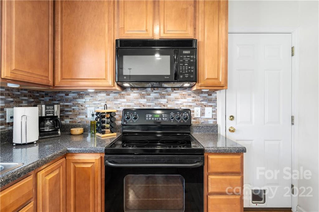 301 Running Briar Road Fletcher, NC 28732 - Photo 13 of 32 Gallery Image 13