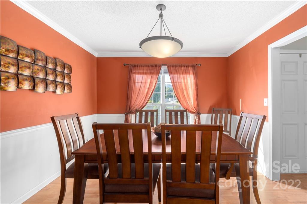 301 Running Briar Road Fletcher, NC 28732 - Photo 5 of 32 Gallery Image 5