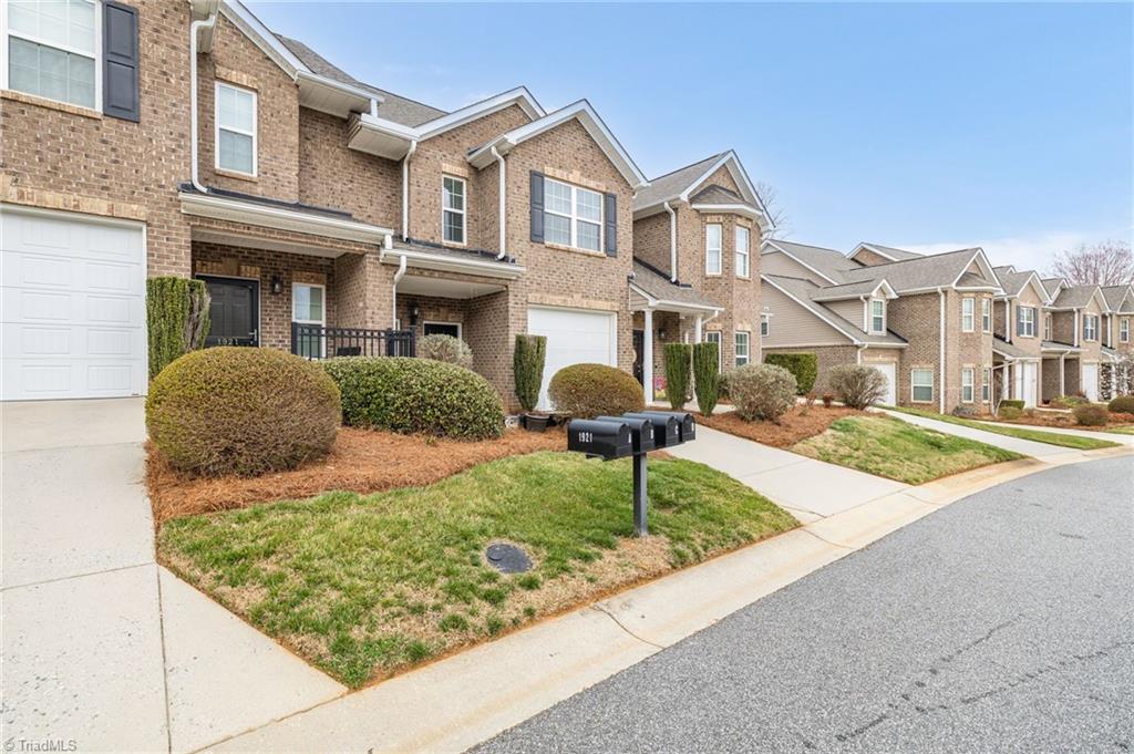 1921 Fleming Road, Unit C Greensboro, NC 27410 - Photo 3 of 29