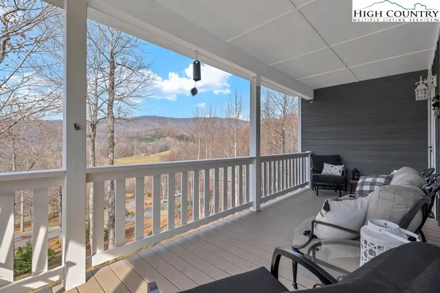 $735,000 | 301 Crossmor Drive, Todd, NC 28684