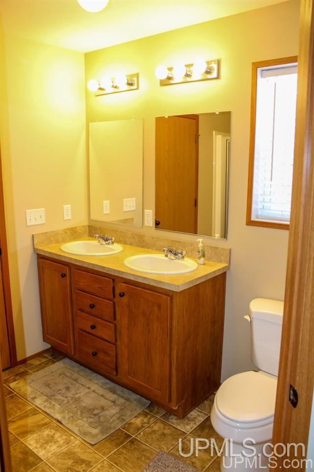 53679 Traverse River Road Lake Linden, MI 49945 - Photo 22 of 50