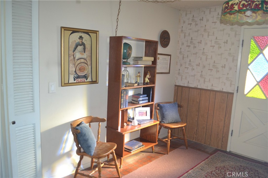 160 Masters Avenue Riverside, CA 92507 - Photo 25 of 40