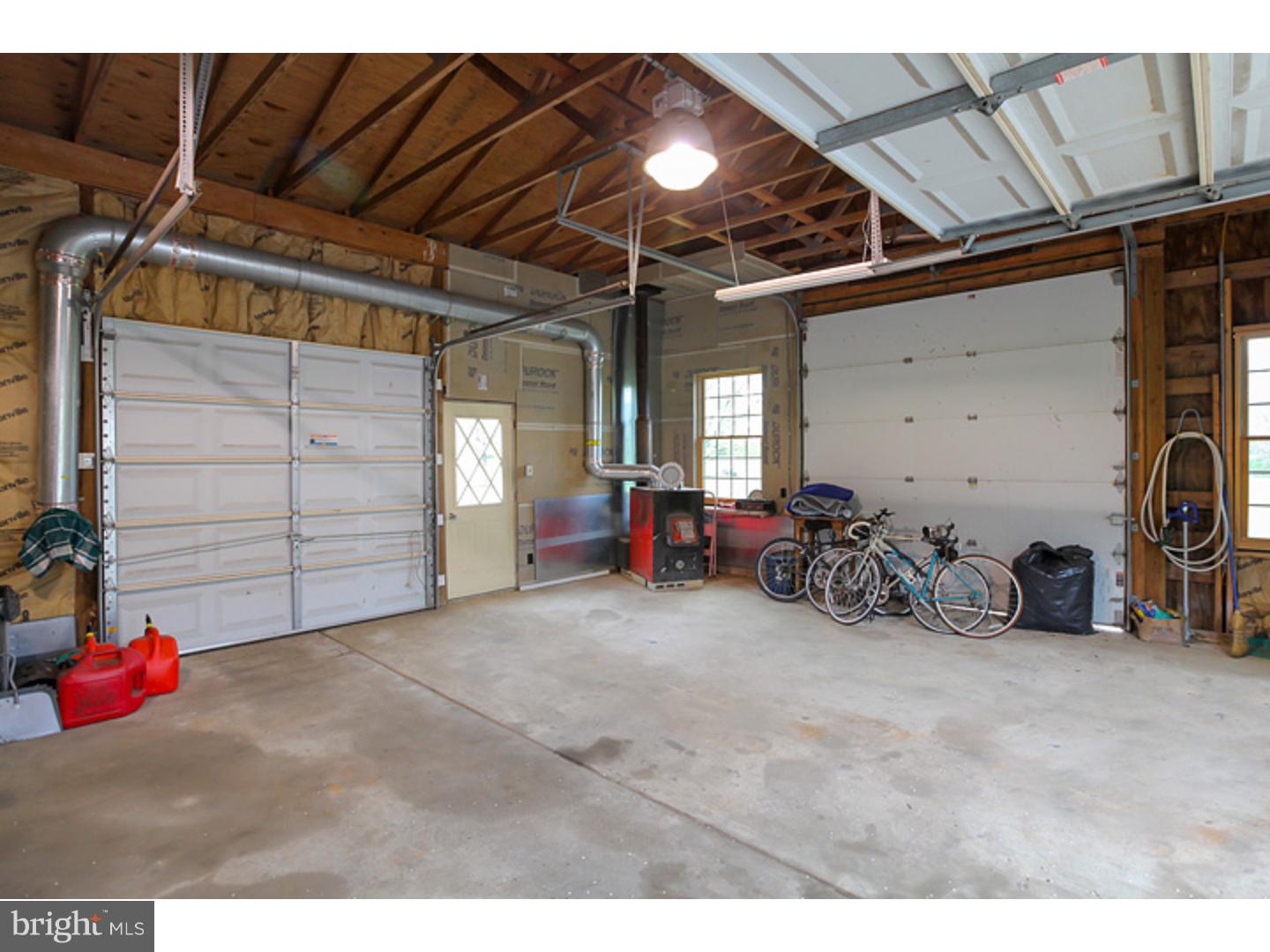 97 Friendship Road Monroeville, NJ 08343 - Photo 23 of 24 Garage