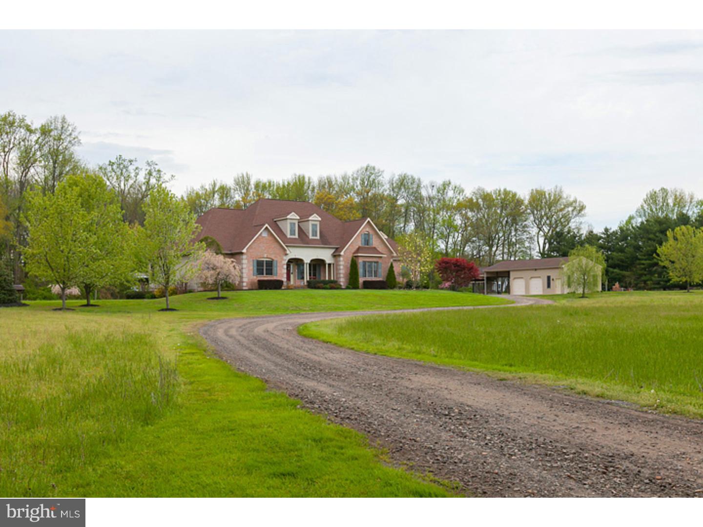 97 Friendship Road Monroeville, NJ 08343 - Photo 4 of 24 Front Yard