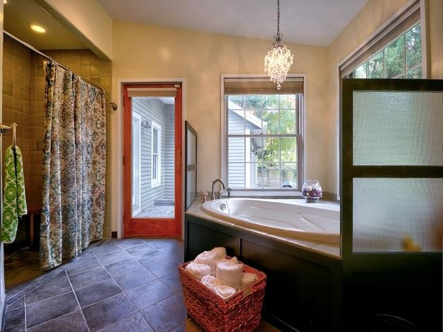 94 Maxwell Road Colonie, NY 12110 - Photo 14 of 39 Photo 14