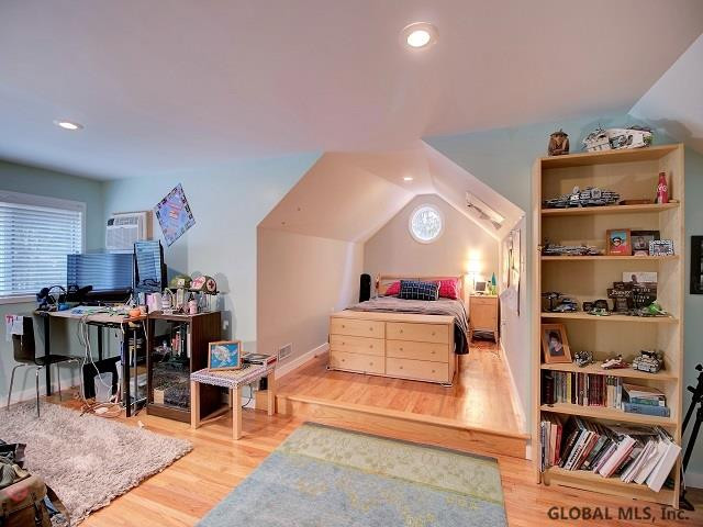 94 Maxwell Road Colonie, NY 12110 - Photo 21 of 39 Photo 21