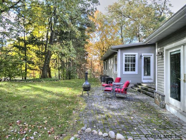94 Maxwell Road Colonie, NY 12110 - Photo 30 of 39 Photo 30