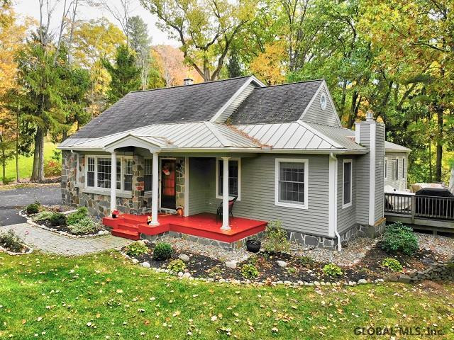 94 Maxwell Road Colonie, NY 12110 - Photo 33 of 39 Photo 33