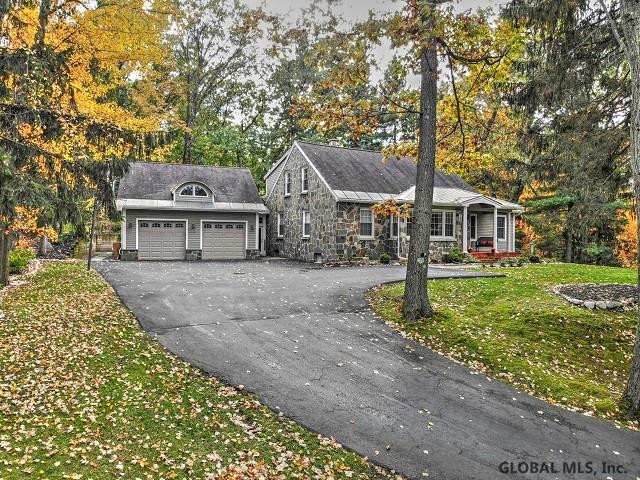 94 Maxwell Road Colonie, NY 12110 - Photo 38 of 39 Photo 38