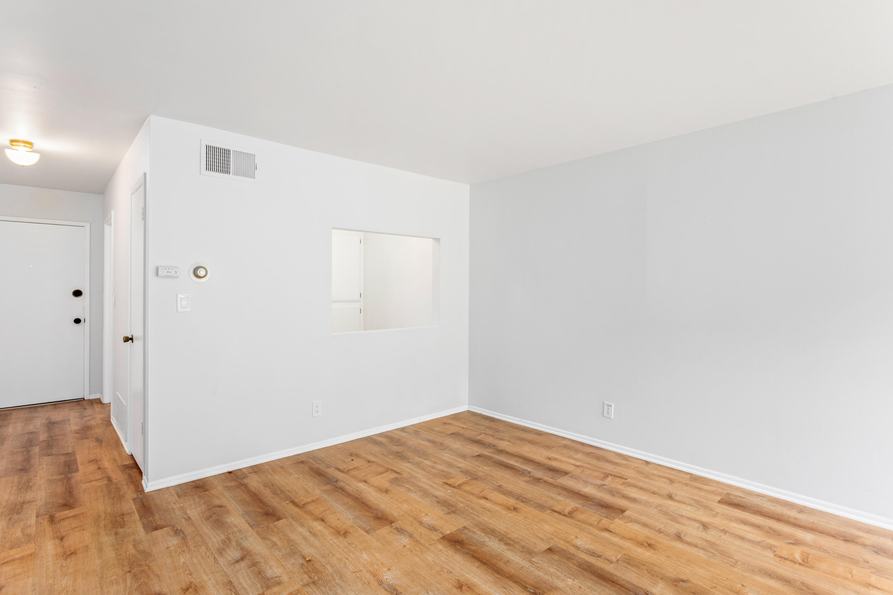7398 Davenport Road, Unit B Goleta, CA 93117 - Photo 5 of 14 Dining area
