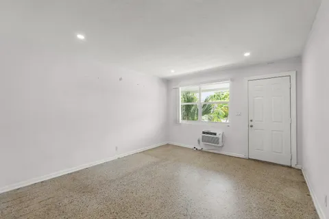 $535,000 | 429 Lytle Street, West Palm Beach, FL 33405