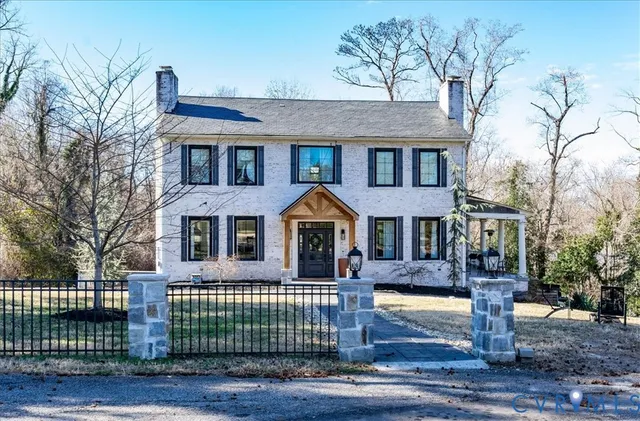 $850,000 | 620 Mansion Drive, Hopewell, VA 23860