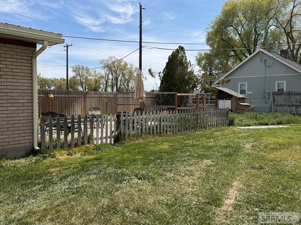 531 Airport Road Blackfoot, ID 83221 - Photo 38 of 46