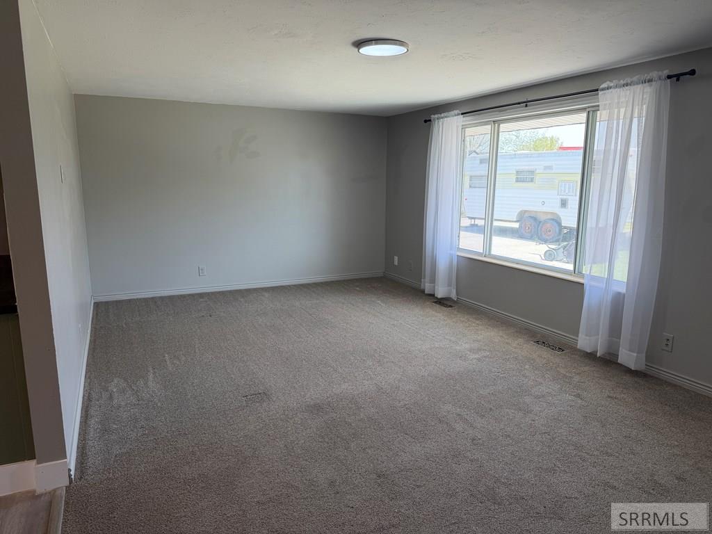 531 Airport Road Blackfoot, ID 83221 - Photo 6 of 46