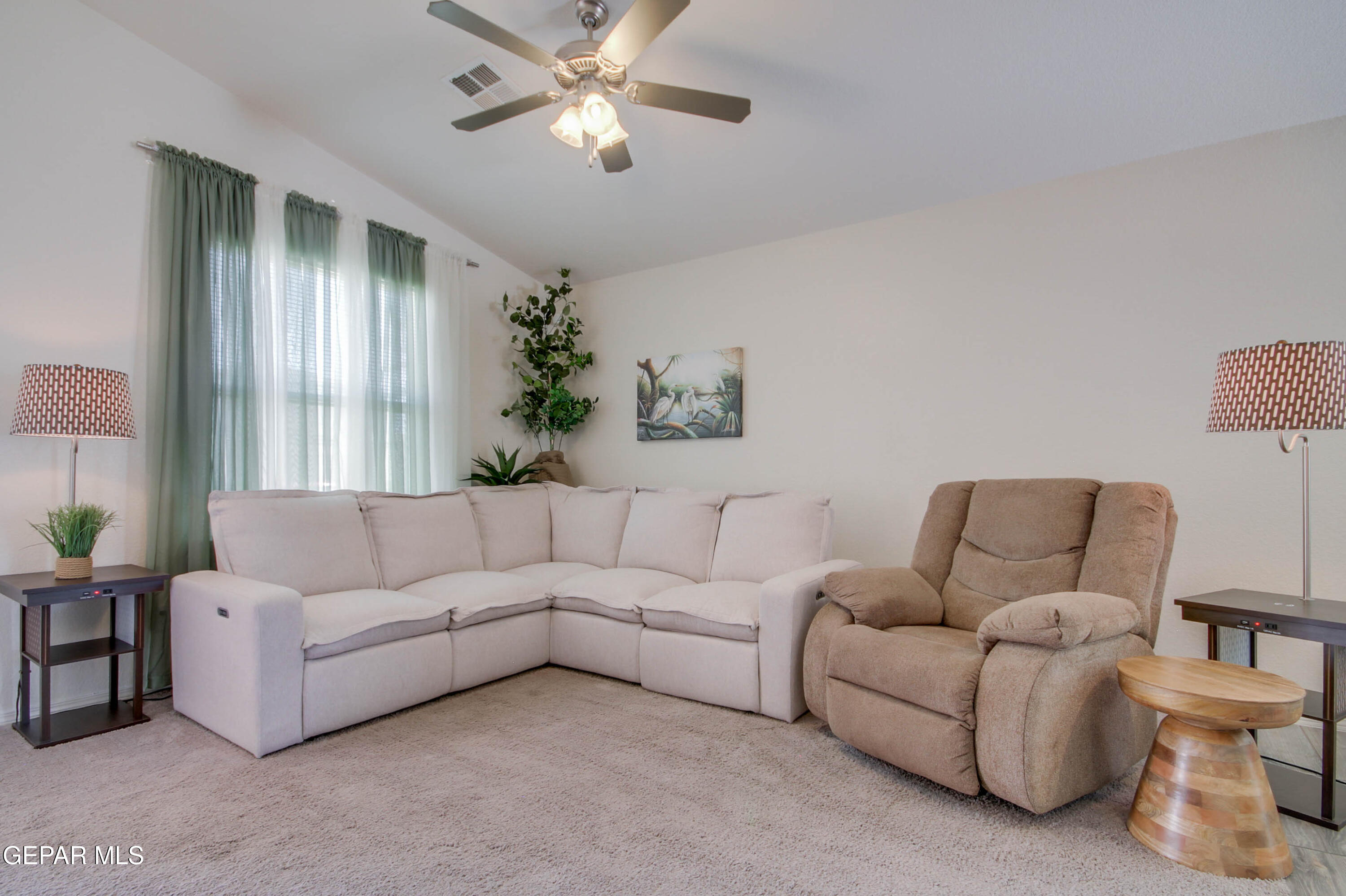 13803 Rio Conchos Road Clint, TX 79836 - Photo 12 of 55 Rio Conchos 13803 4.22.26 RT (27)