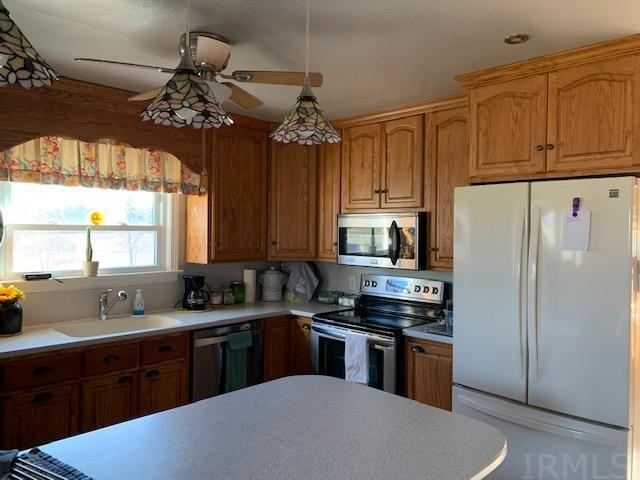 9215 East Division Road Akron, IN 46910 - Photo 2 of 13