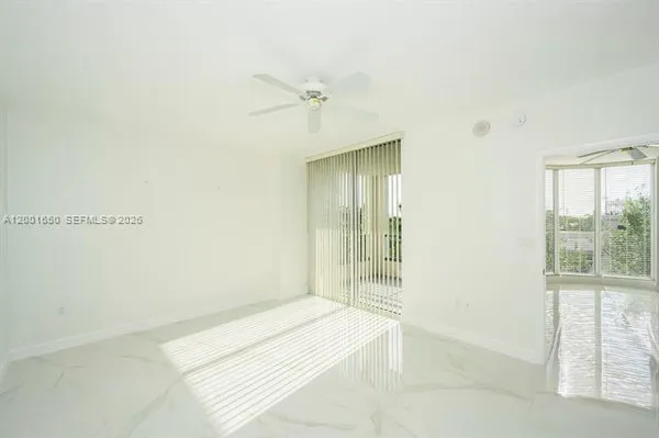 $3,300 | 510 Northwest 84th Avenue, Unit 429, Plantation, FL 33324