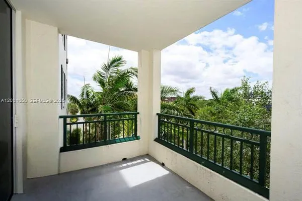 $3,300 | 510 Northwest 84th Avenue, Unit 429, Plantation, FL 33324
