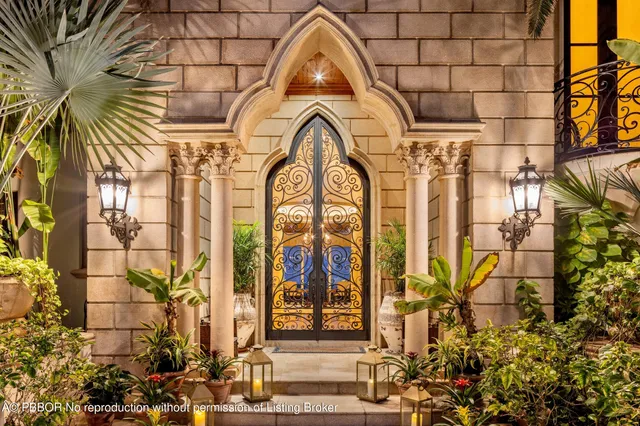 $90,000,000 | 820 South Ocean Boulevard, Manalapan, FL 33462