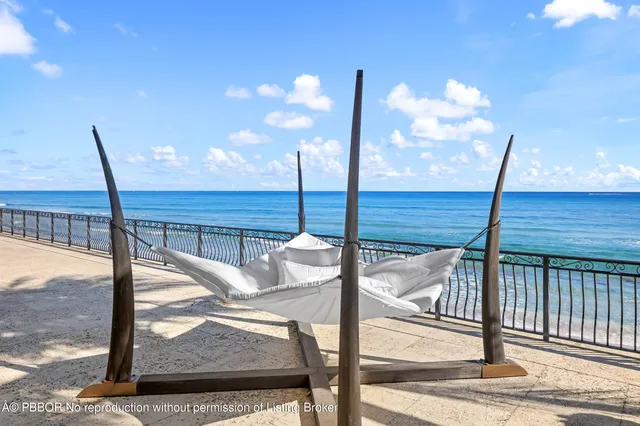 $90,000,000 | 820 South Ocean Boulevard, Manalapan, FL 33462