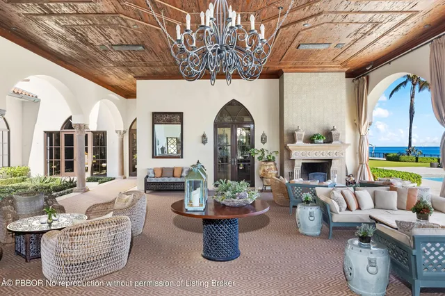 $90,000,000 | 820 South Ocean Boulevard, Manalapan, FL 33462