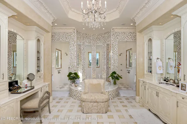 $90,000,000 | 820 South Ocean Boulevard, Manalapan, FL 33462