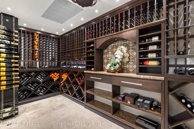 $90,000,000 | 820 South Ocean Boulevard, Manalapan, FL 33462