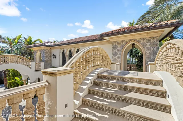 $90,000,000 | 820 South Ocean Boulevard, Manalapan, FL 33462