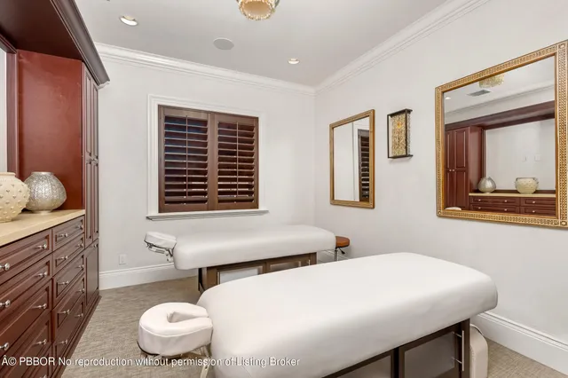 $90,000,000 | 820 South Ocean Boulevard, Manalapan, FL 33462