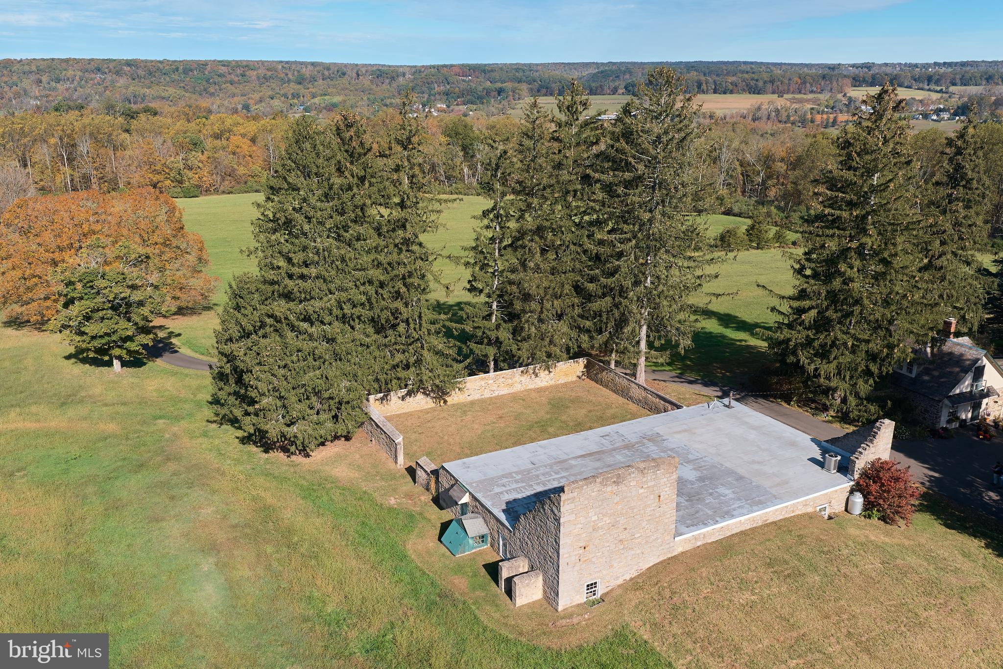 6832 Paxson Road New Hope, PA 18938 - Photo 30 of 36 Gallery Image 30