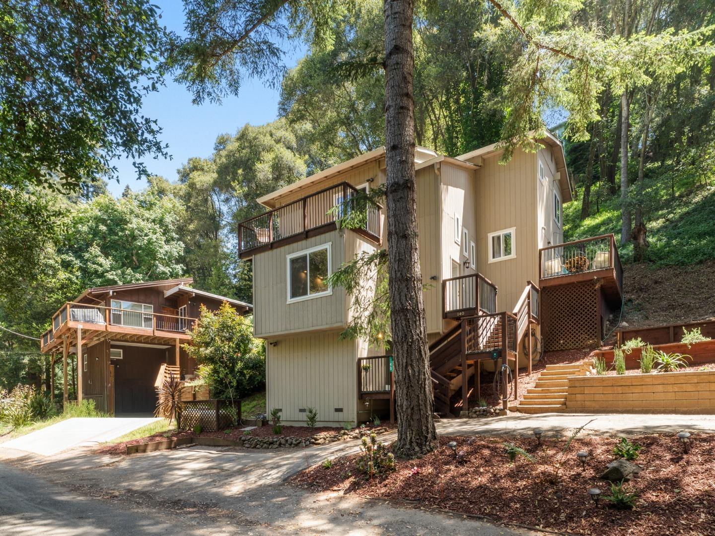 140 Baker Road Aptos, CA 95003 - Photo 47 of 62 a front view of a house