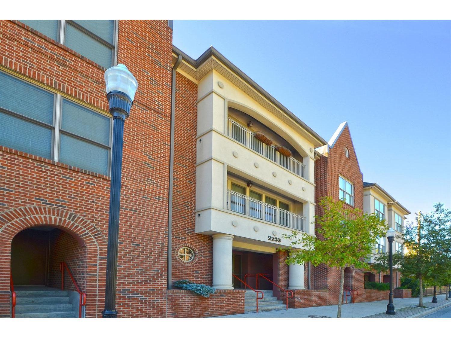 2233 Riverside Drive, Unit 3A Cincinnati, OH 45202 - Photo 1 of 1 Gallery Image 1