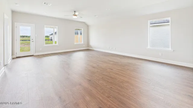 $275,500 | 123 Eden Ridge, Duson, LA 70529